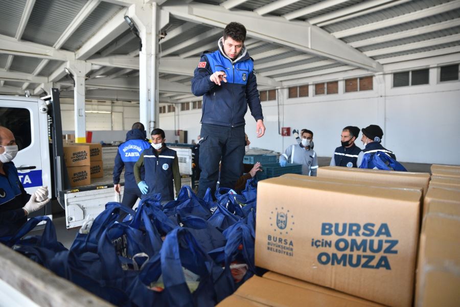 Büyükşehir’den 1500 aileye gıda yardımı