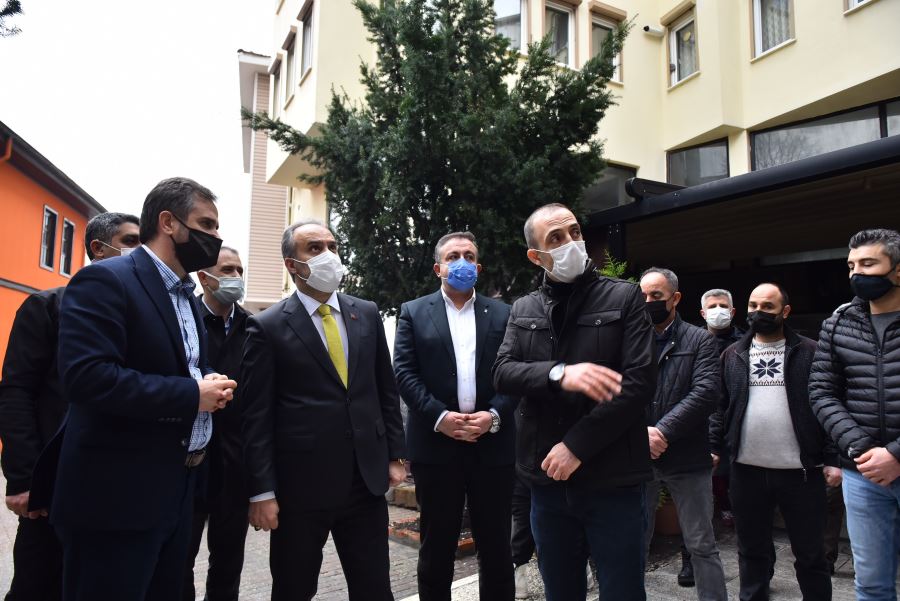 Yanan çarşıdaki yaraları Büyükşehir Belediyesi sardı