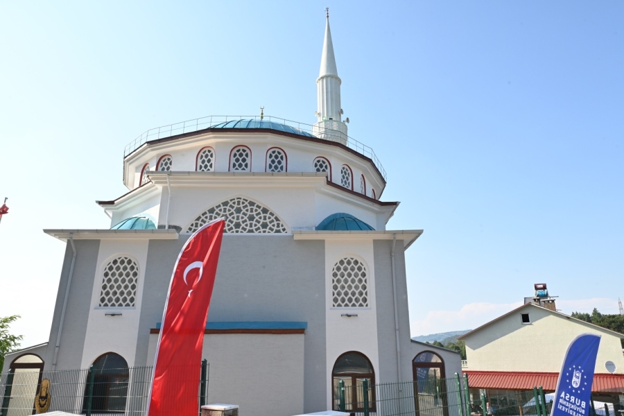 Mezitler Camii ibadete açıldı