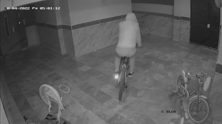 Sahte plakalı bisiklet hırsızı 