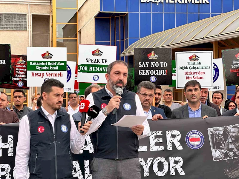 Bursa’da sağlık çalışanları Filistin için tek yürek oldu
