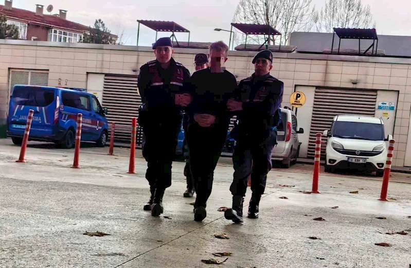 Bursa’da eski eşini bıçaklayan şahıs tutuklandı
