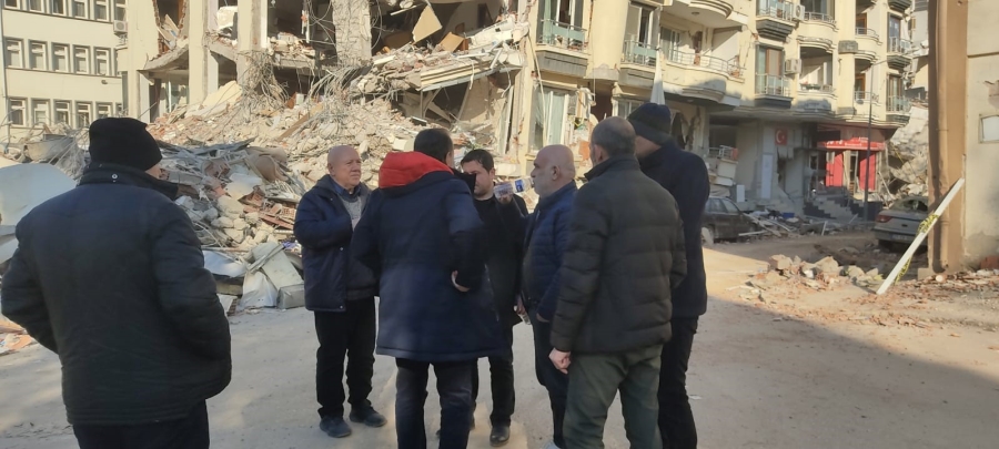 Depremde 16 gazeteci hayatını kaybetti