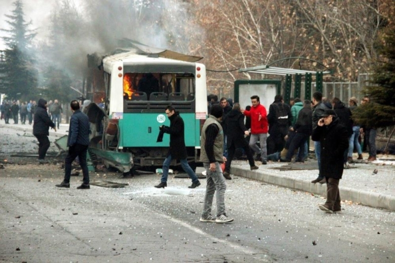 Kayseri’de izne çıkan askerlere düzenlenen bombalı terör saldırısı sanıklarına ceza yağdı
