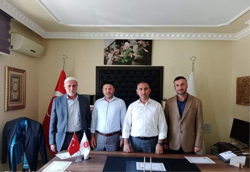 Kaymakam Cankaloğlu’ndan müftülük personeline başarı belgesi
