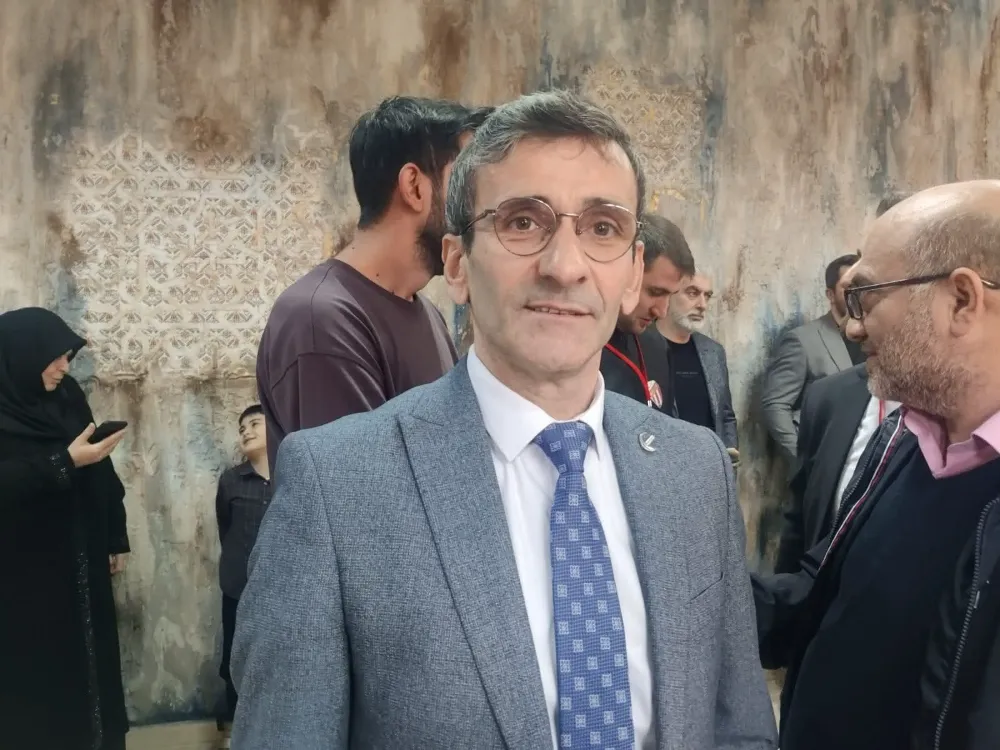 ŞEHİTLERİMİZİ RAHMETLE ANIYORUZ