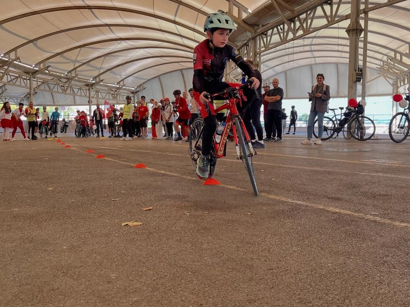 Nilüfer’de Cumhuriyet coşkusu pedallarla sokaklara taşındı
