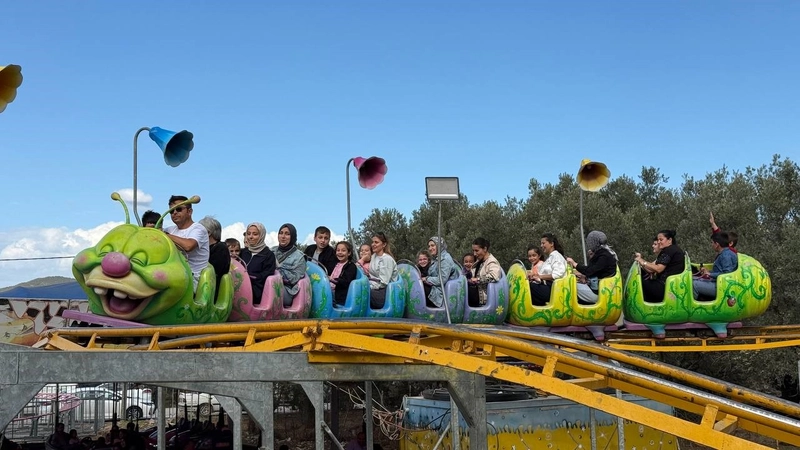 İznikli esnaftan ayakta alkışlanacak hareket
