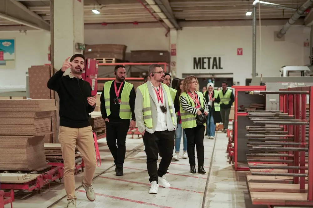 ÇİLEK, SATIŞ EKİBİNİ GÜÇLENDİREN EĞİTİM PROGRAMINI BİR KEZ DAHA HAYATA GEÇİRDİ