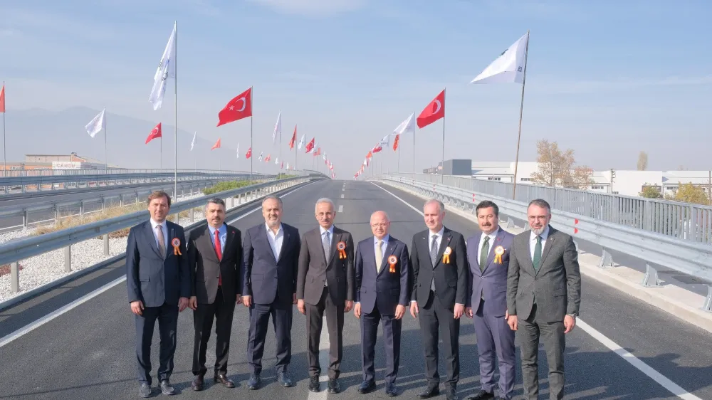 İnegöl’ün yeni giriş kapısı açıldı