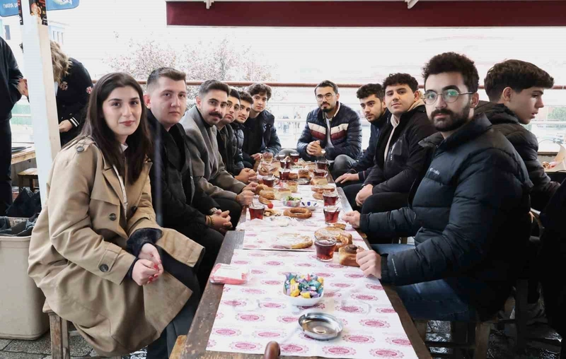 Bursa’nın enfes lezzetleri Osmangazi’de tanıtıldı
