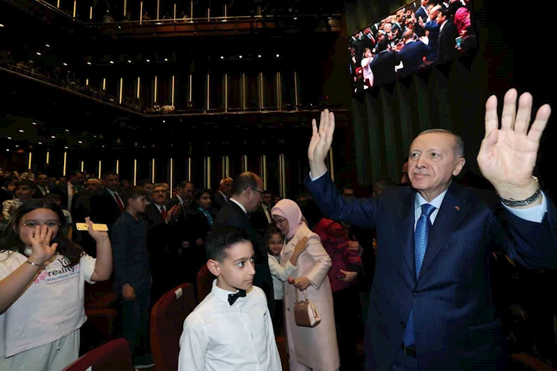 Cumhurbaşkanı Erdoğan, 23 Nisan Ulusal Egemenlik ve Çocuk Bayramı Konseri’ni dinledi
