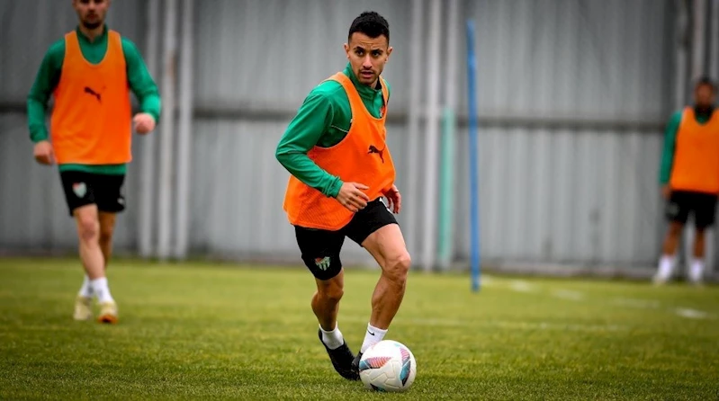 Bursaspor’da Karşıyaka hazırlıkları devam ediyor
