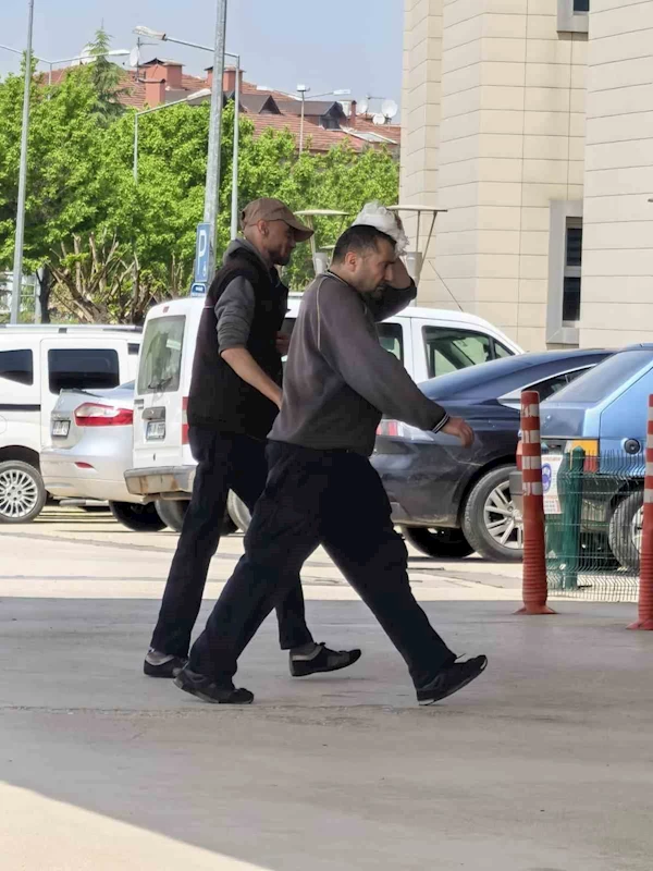 Başına demir profil düştü