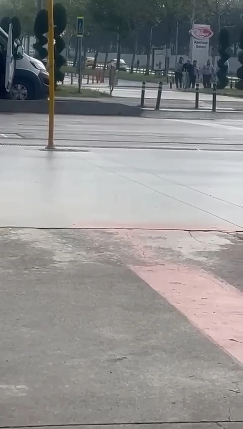 Otobüs terminalinde silah paniği
