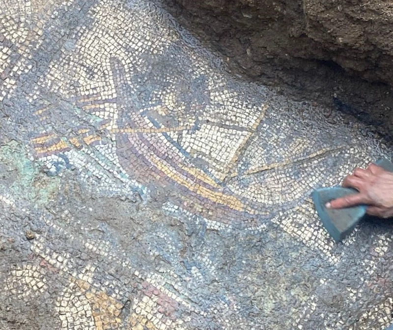 Papa’nın geleceğini açıkladığı İznik’te Hz. İsa döneminden kaldığı iddia edilen mozaik bulundu
