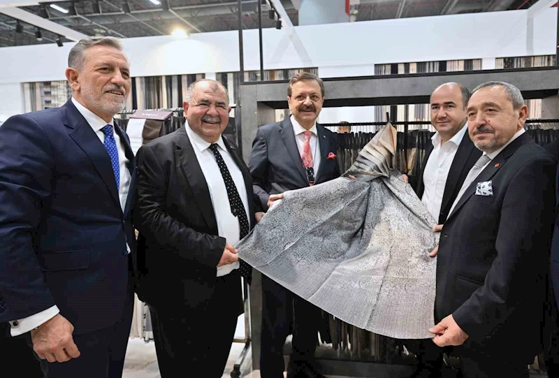 TOBB Başkanı Hisarcıklıoğlu’ndan HOMETEX Fuarı’na tam not
