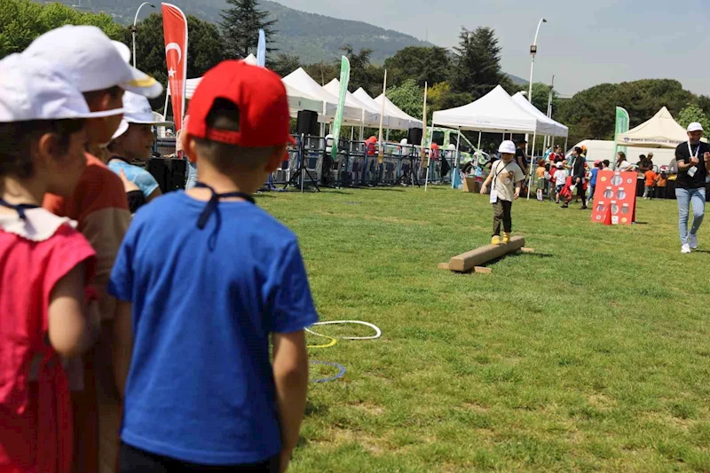 Bursa Uluslararası Spor Festivali’nde çocuklar doyasıya eğlendi
