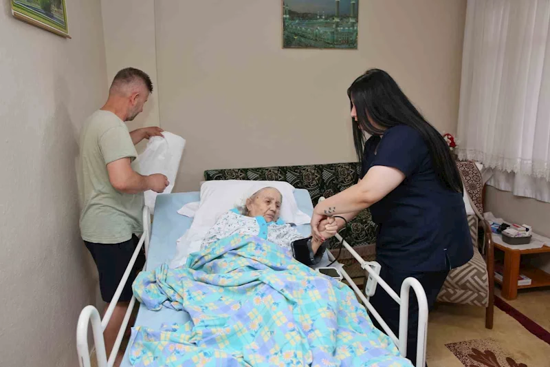 Büyükşehir’den bayramda kesintisiz sağlık hizmeti
