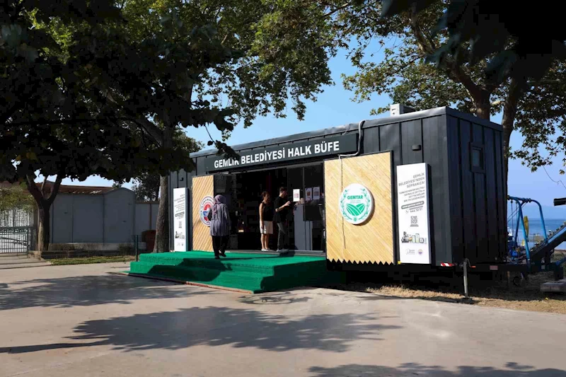 Gemlik Belediyesi’nden Kumlaya halk büfe
