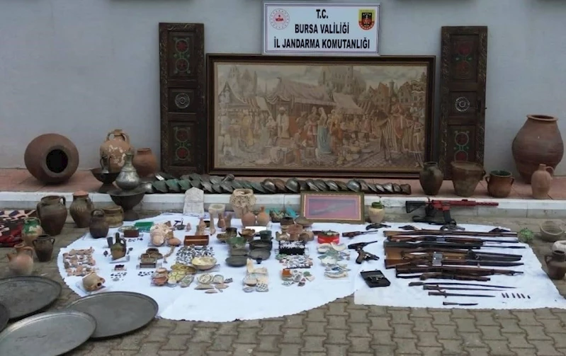 İznik’te jandarma 4.5 milyon dolar değerinde tablo ele geçirdi
