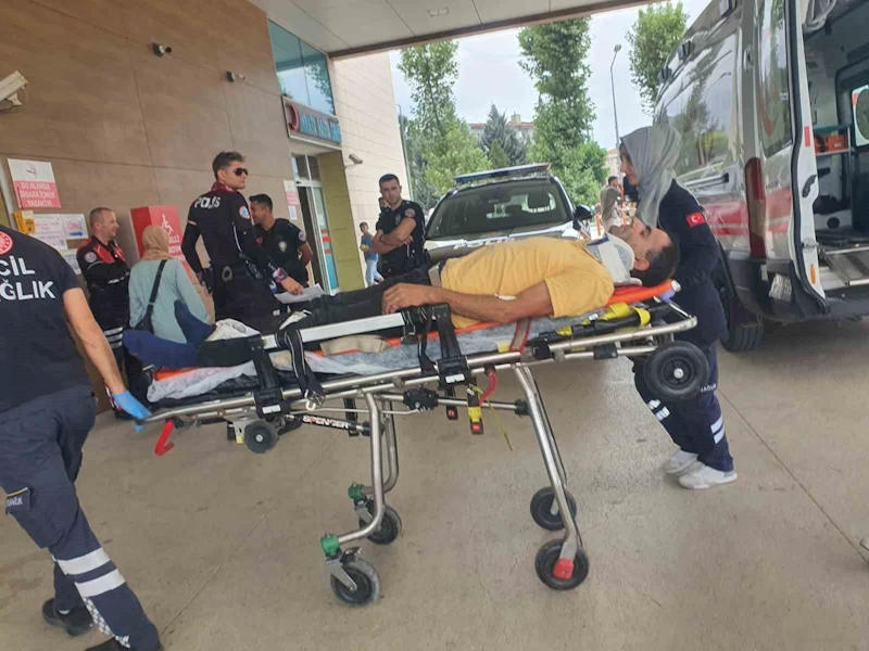 Kafa kafaya kaza: 6 yaralı
