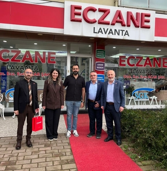 “Şifa Dağıtan Elleri Unutmadık”