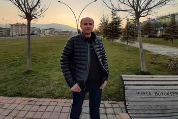 Traktörün altında kalan sürücü hayatını kaybetti
