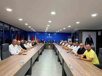 15 Temmuz hazırlıkları AK Parti’de masaya yatırıldı

