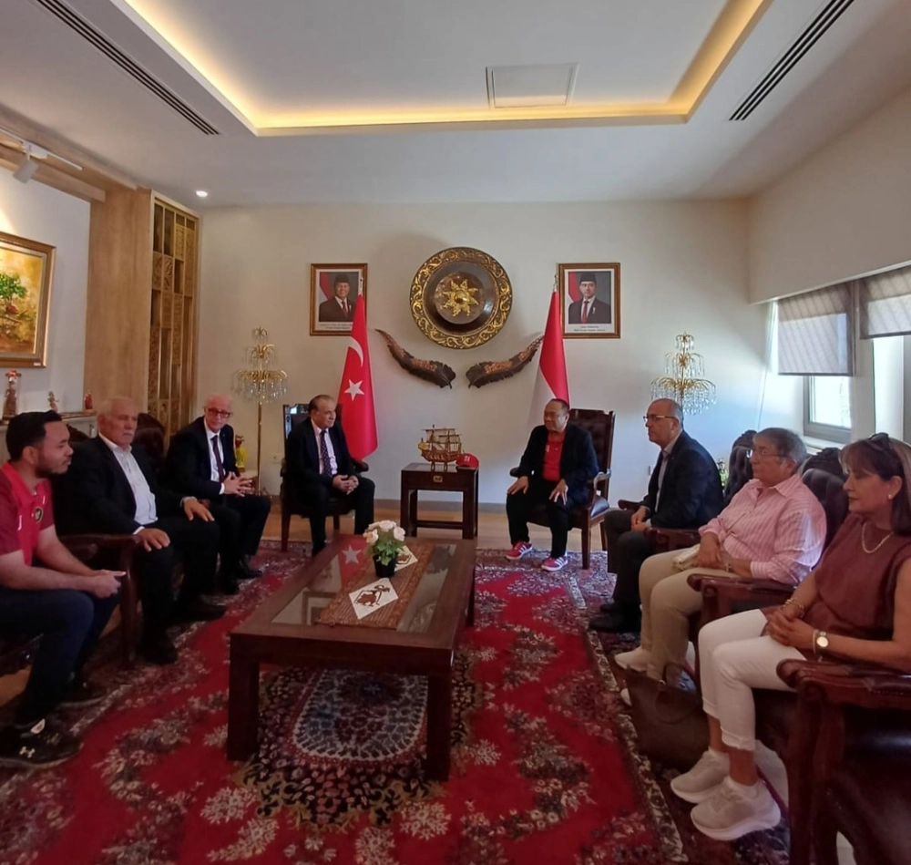 Yalova Heyeti Endonezya Büyükelçiliği'nde Engelsiz Dünya İçin İş Birliği Görüşmesi Yaptı