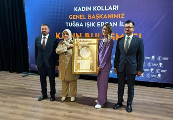 Cumhurbaşkanı Erdoğan Balıkesirli Kadınlarla Telefonda Buluştu