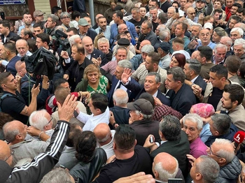 Özgür Özel'den Bursa'da Kritik Açıklamalar: Milletin İsmi Kimseye Değiştirtmeyiz